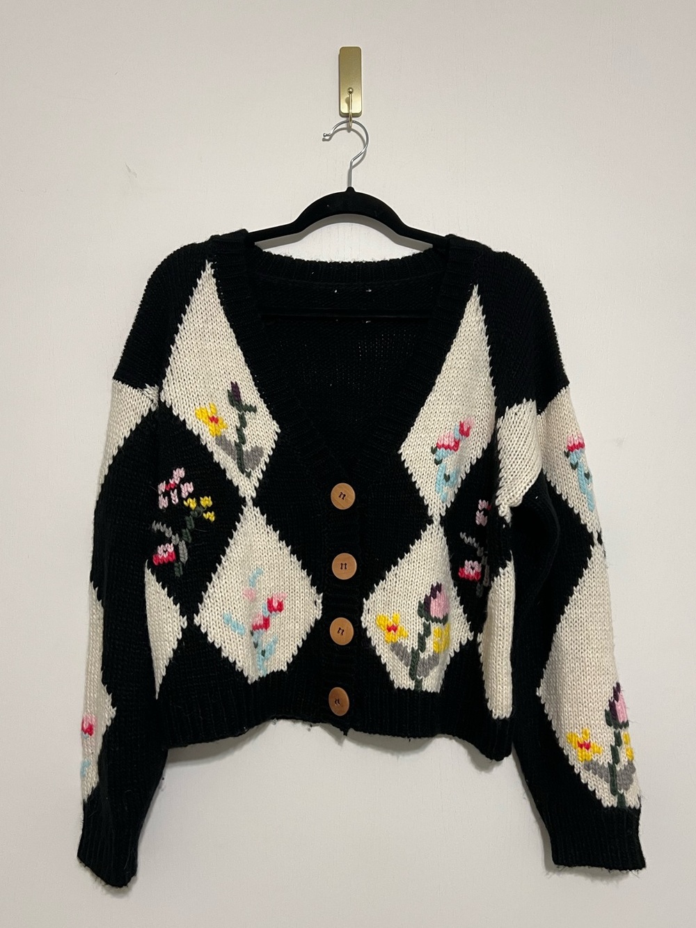 Black & Cream Floral Argyle Button-Front Women's Cardigan Sweater - Picture 2 of 5